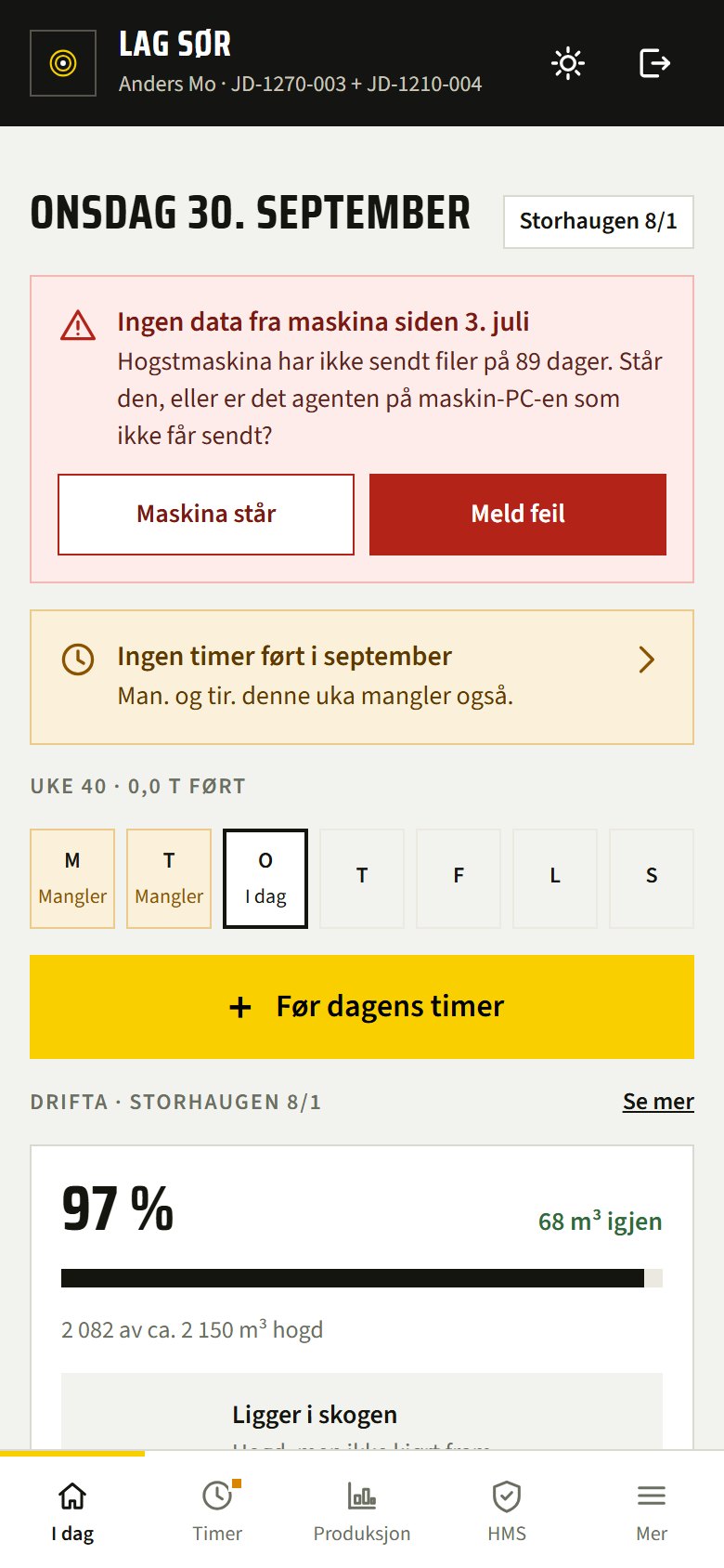 Feltappen på mobil: dagens dato og drift, varsel om maskin som ikke har sendt data og timer som mangler, uka så langt med «Før dagens timer», og framdrift på drifta
